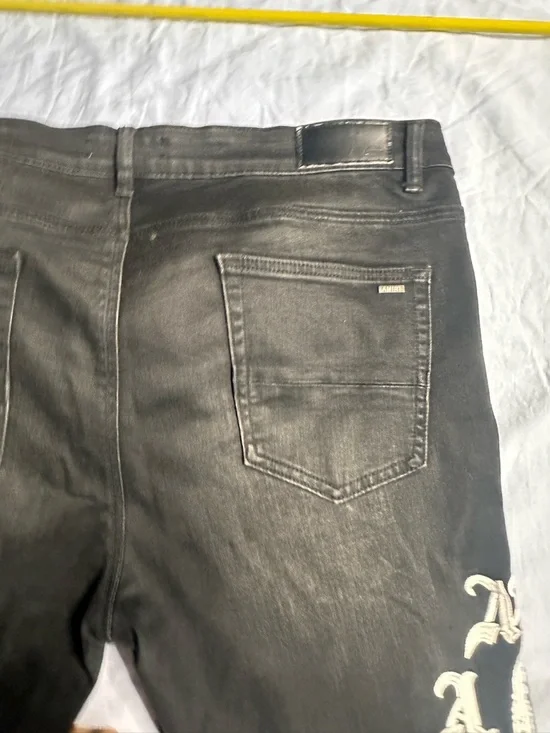 AMIRI Black Skinny Jeans with White Graphic Detailing - Men's - Picture 9 of 16